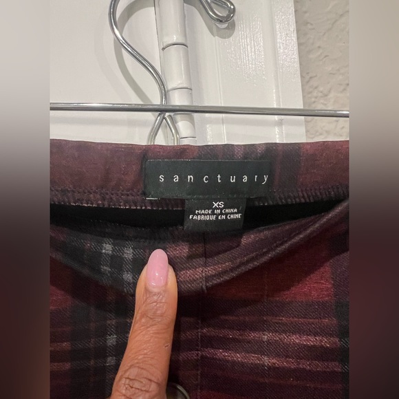 Sanctuary Red and Black plaid skirt - Picture 3 of 5